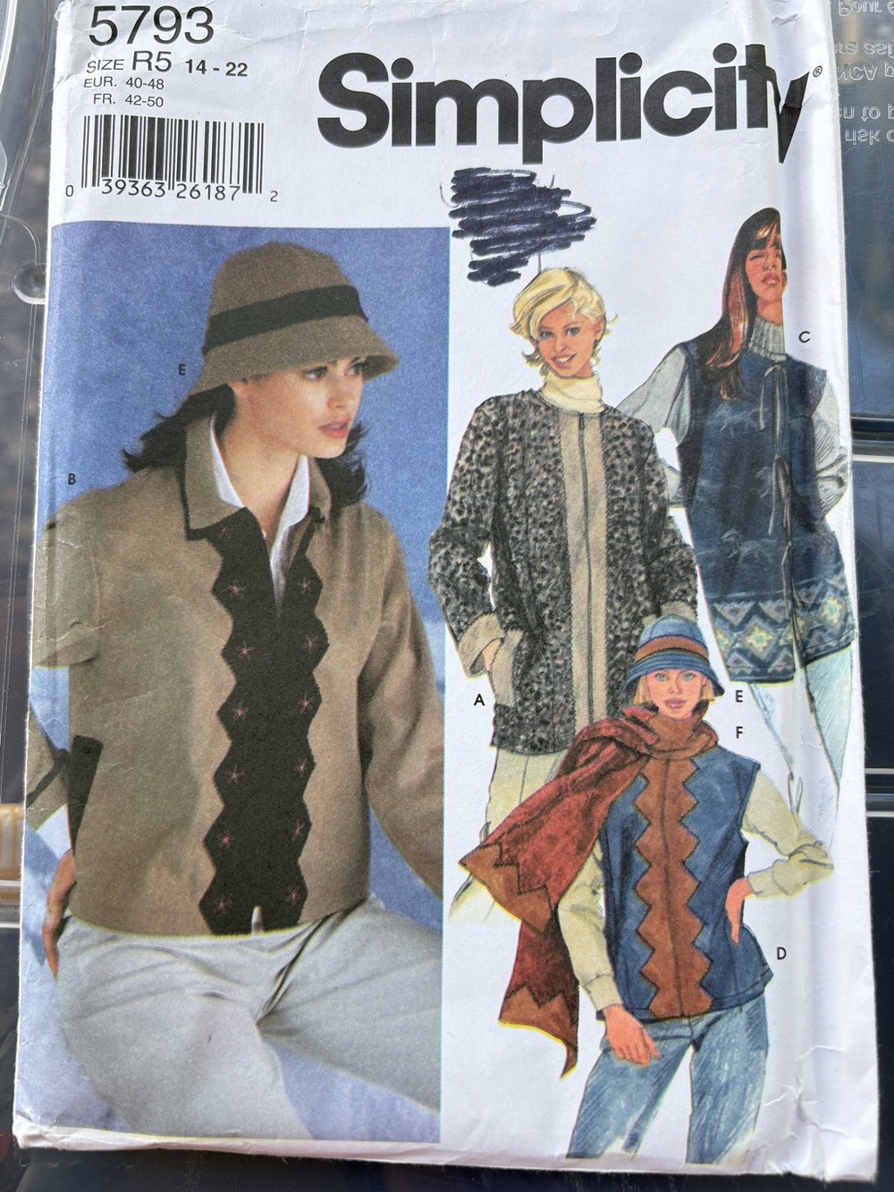 Simplicity Pattern 5793 R5 for Misses’ Jacket, Vest, Hat, and Scarf